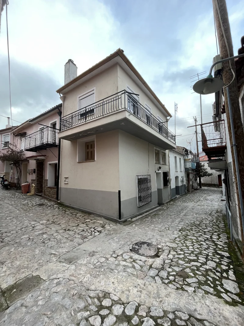 Two storey house in Agiasos
